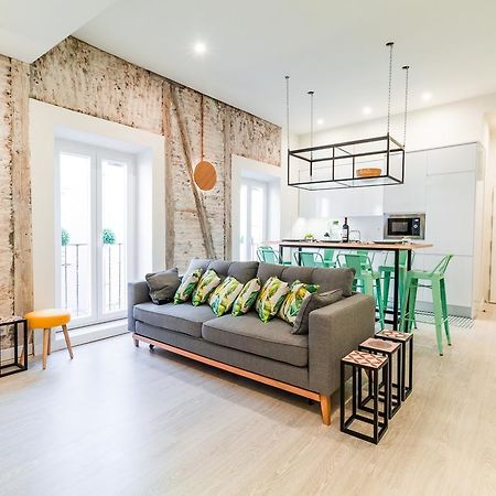 Latina I Apartment มาดริด ภายนอก รูปภาพ