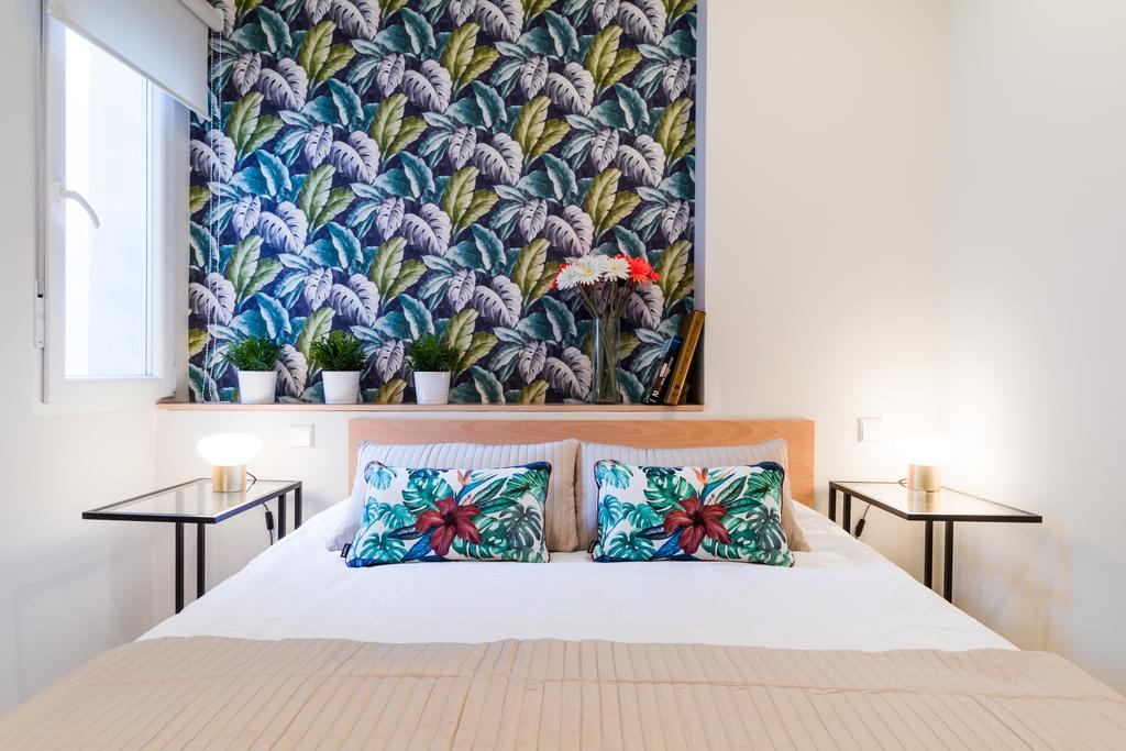 Latina I Apartment มาดริด ภายนอก รูปภาพ