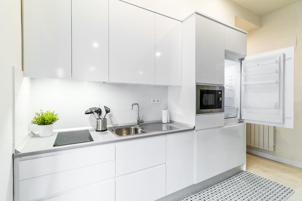 Latina I Apartment มาดริด ภายนอก รูปภาพ