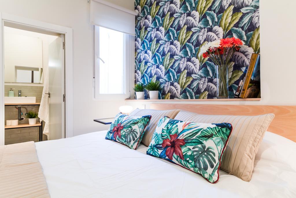 Latina I Apartment มาดริด ภายนอก รูปภาพ