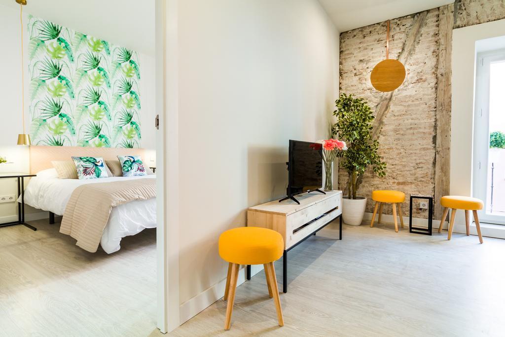 Latina I Apartment มาดริด ภายนอก รูปภาพ