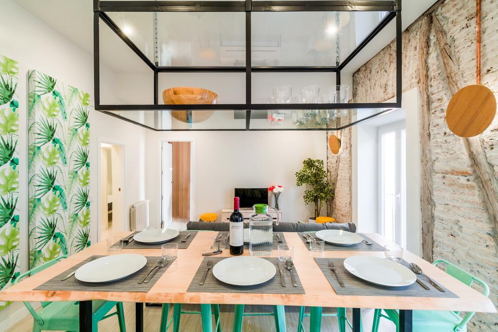 Latina I Apartment มาดริด ภายนอก รูปภาพ